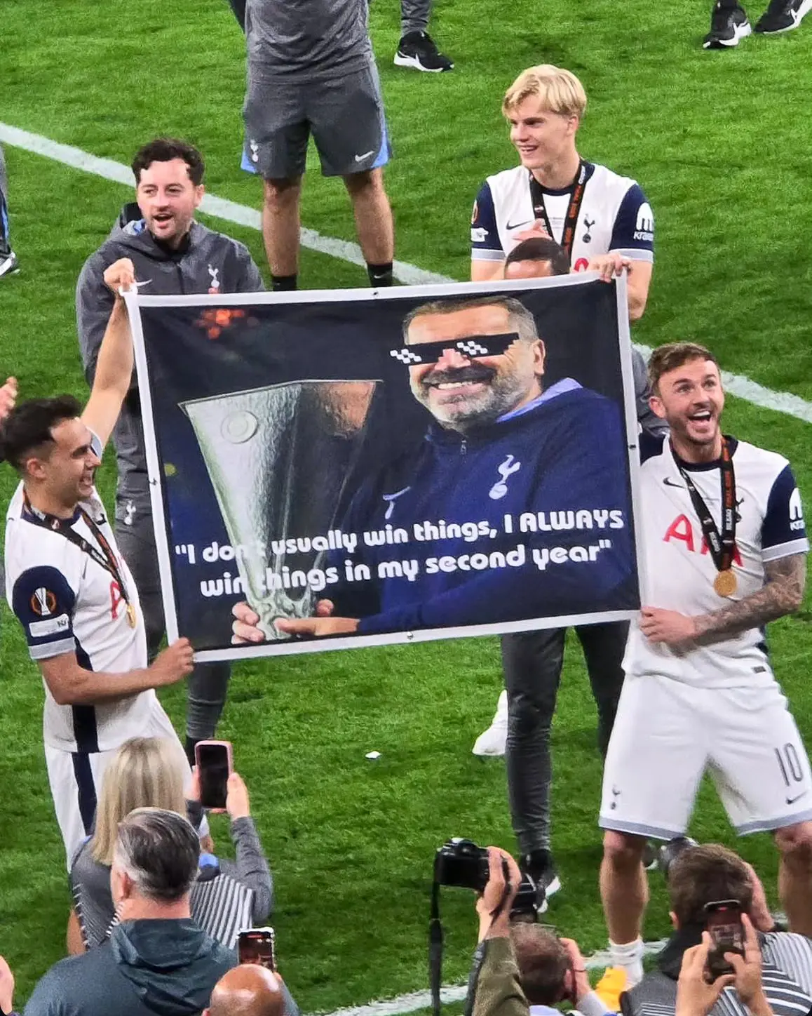 爱游戏平台-关于Karsa连续十场比赛得分超过战术调整，曼联不断突破！比赛高潮迭起的信息